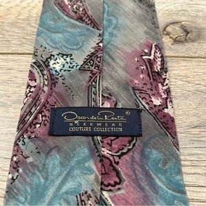 Oscar De La Renta 100% Silk Neckwear Couture Tie